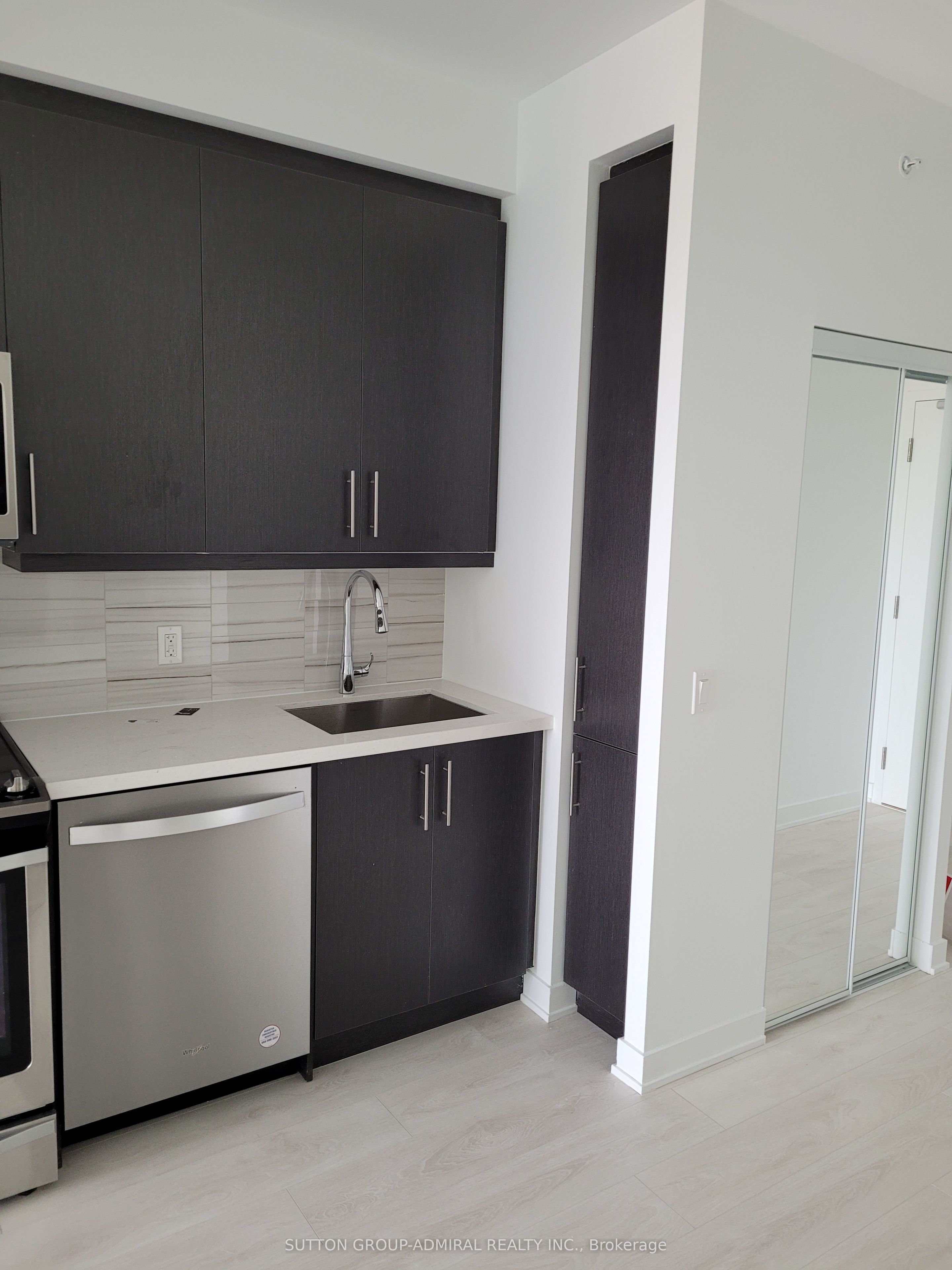 85 Oneida Crescent 1413