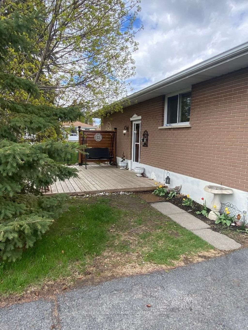 Photo of 197 15th Street W, Cornwall, ON K6J 3J9 (MLS # X13104938)