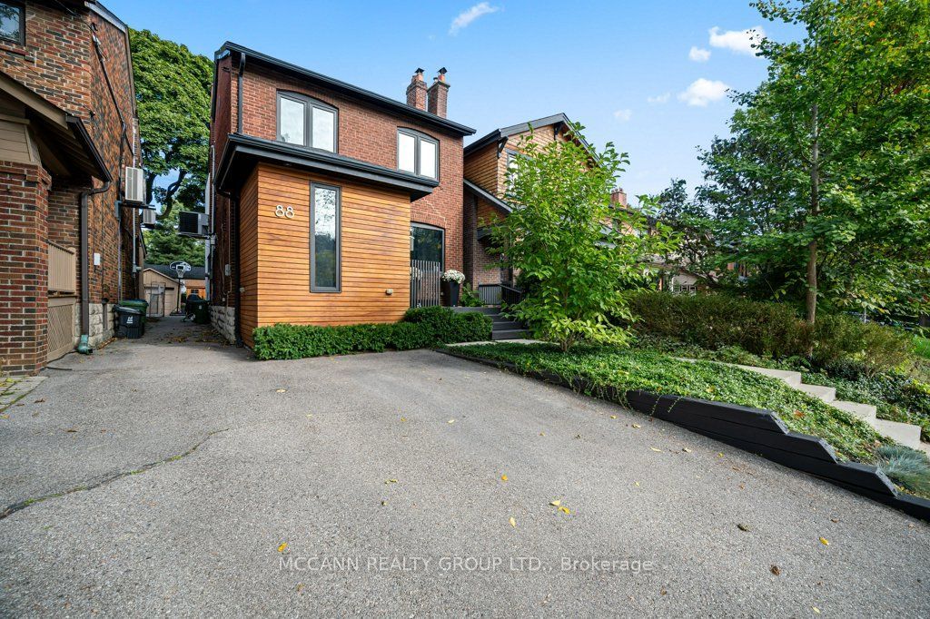 Photo of 88 Brookdale Avenue, Toronto, ON M5M 1P3 (MLS # C12791582)