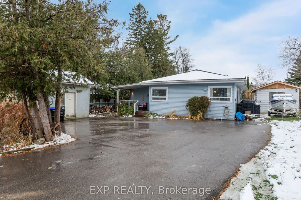 Photo of 1104 Ferrier Avenue, Innisfil, ON L0L 1W0 (MLS # N12968516)