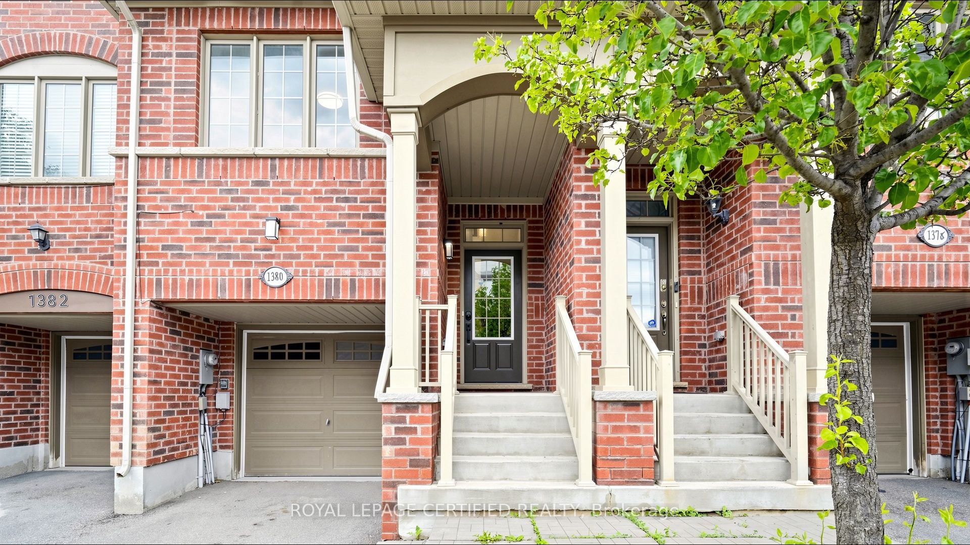1380 Granrock Crescent