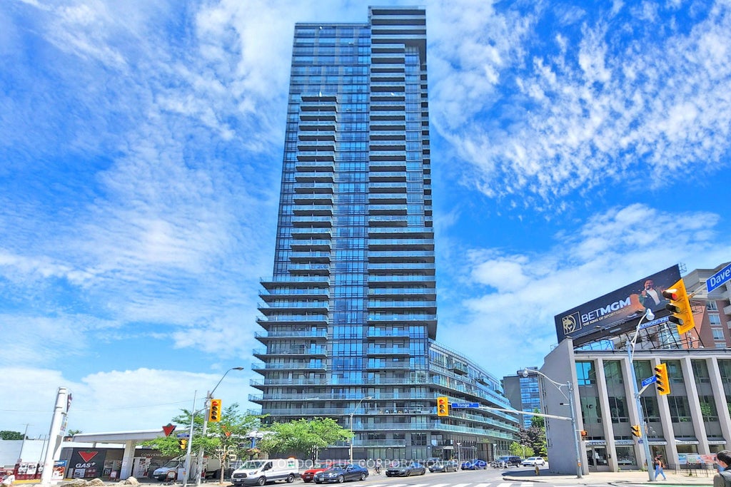Photo of 825 Church Street #3807, Toronto, ON M4W 3Z4 (MLS # C13627264)