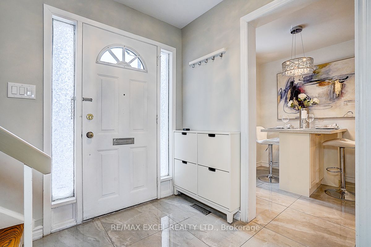 28 Holsworthy Crescent