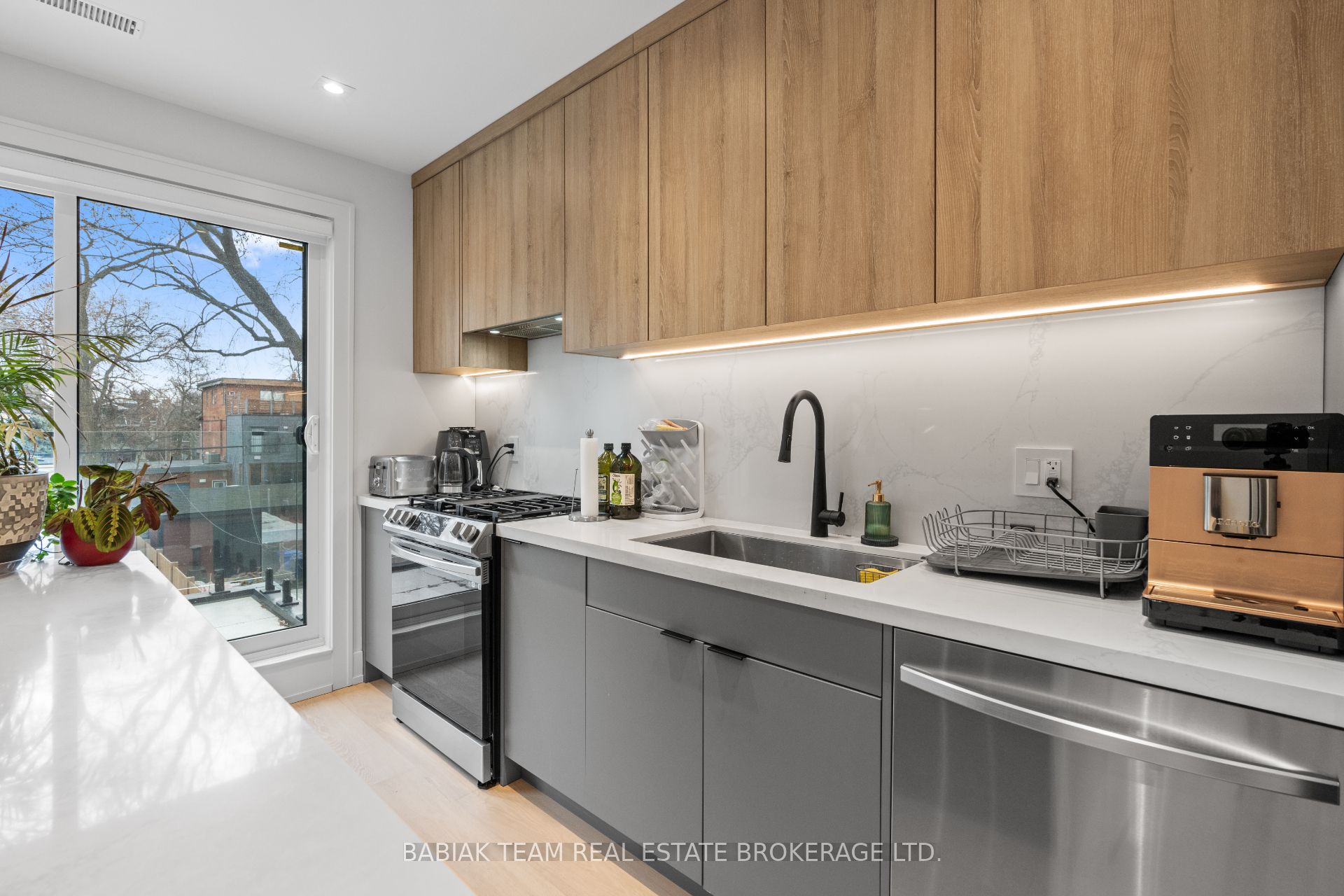 37 Boustead Avenue