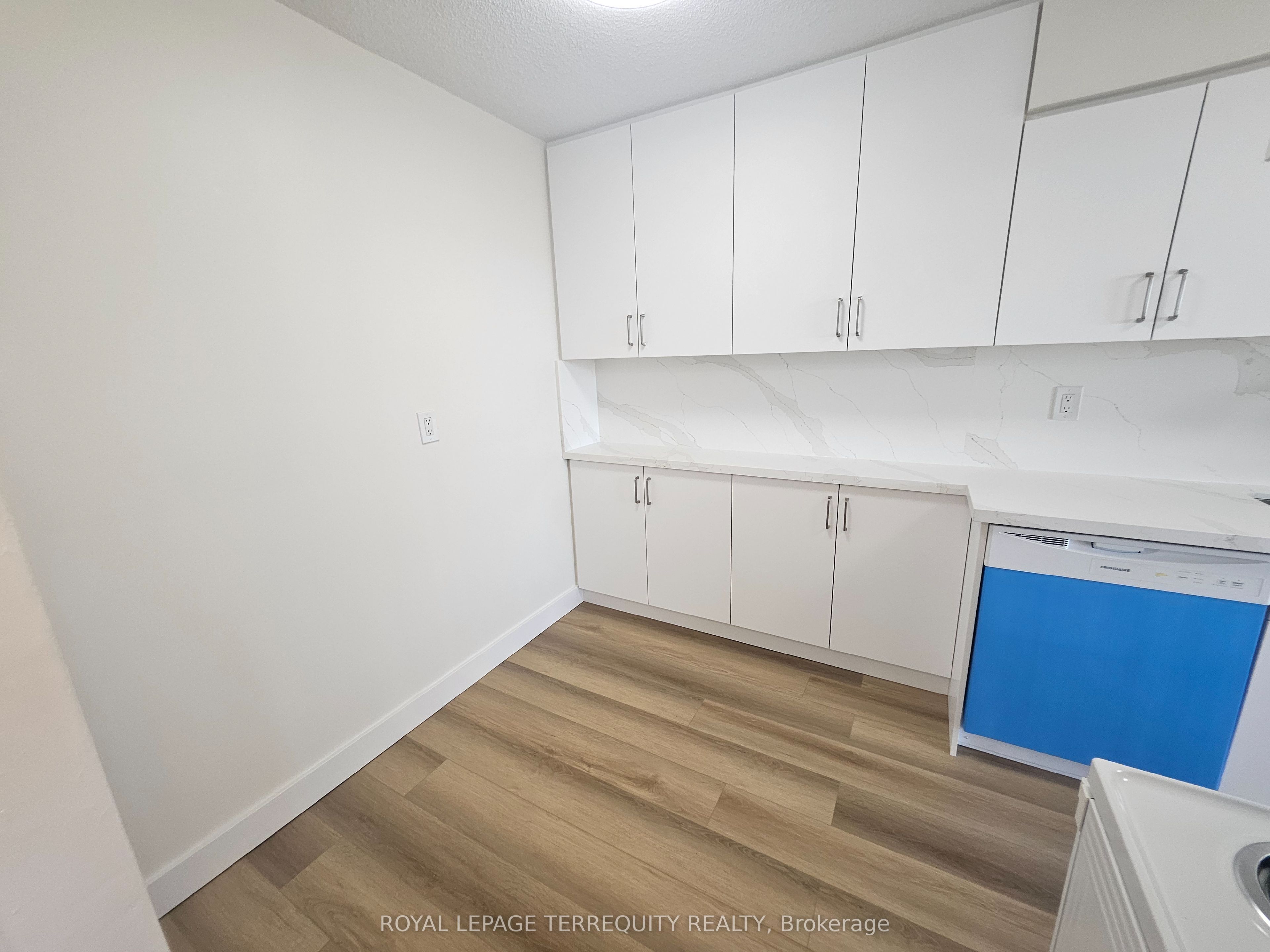 25 Sunrise Avenue 311