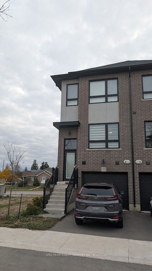 Photo 1 of 20 — 720 Grey Street 50, Brantford, ON N3S 0K2