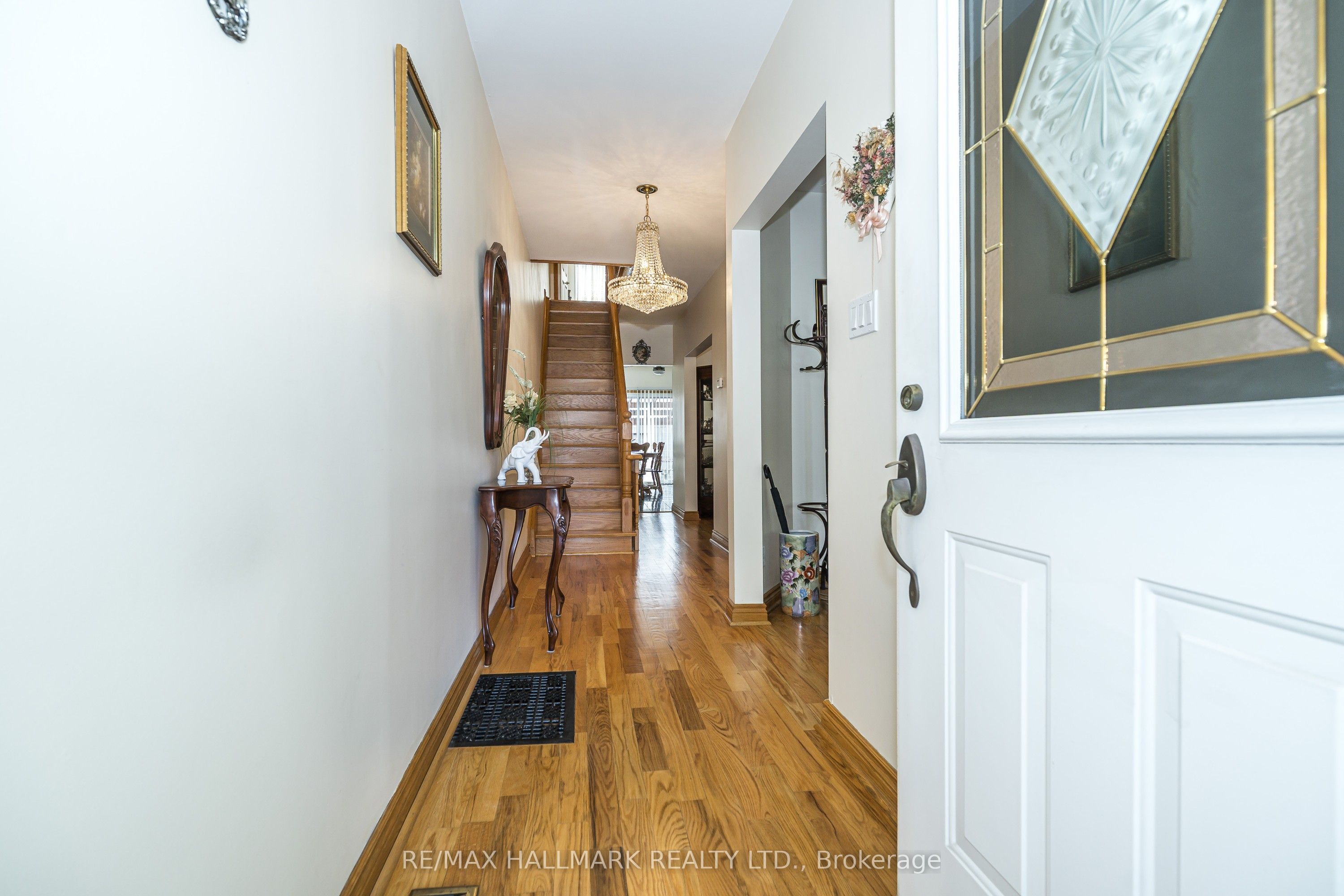 47 Montrose Avenue