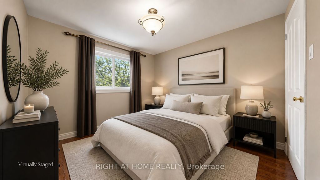 Photo of 71 Blue Eagle Trail, Toronto, ON M1V 1K6 (MLS # E13092442)