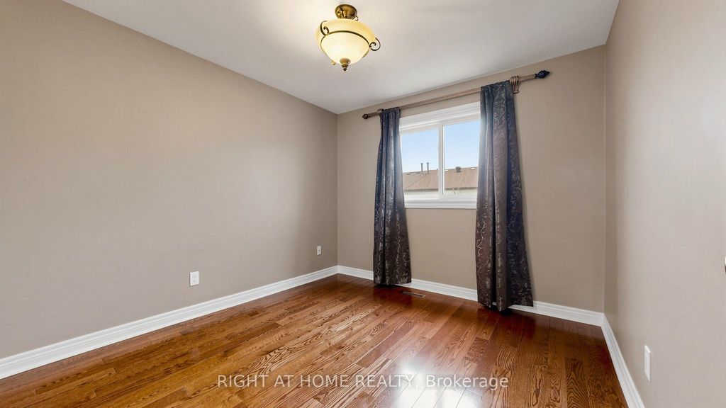 Photo of 71 Blue Eagle Trail, Toronto, ON M1V 1K6 (MLS # E13092442)