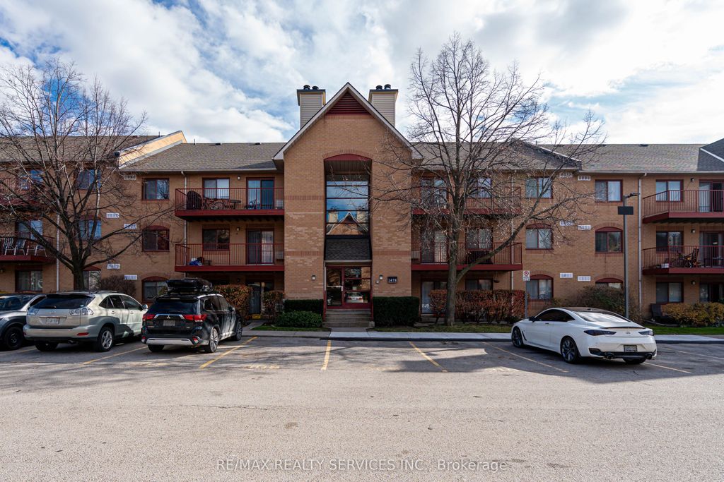 Photo of 1478 Pilgrims Way #1713, Oakville, ON L6M 3G7 (MLS # W12600212)