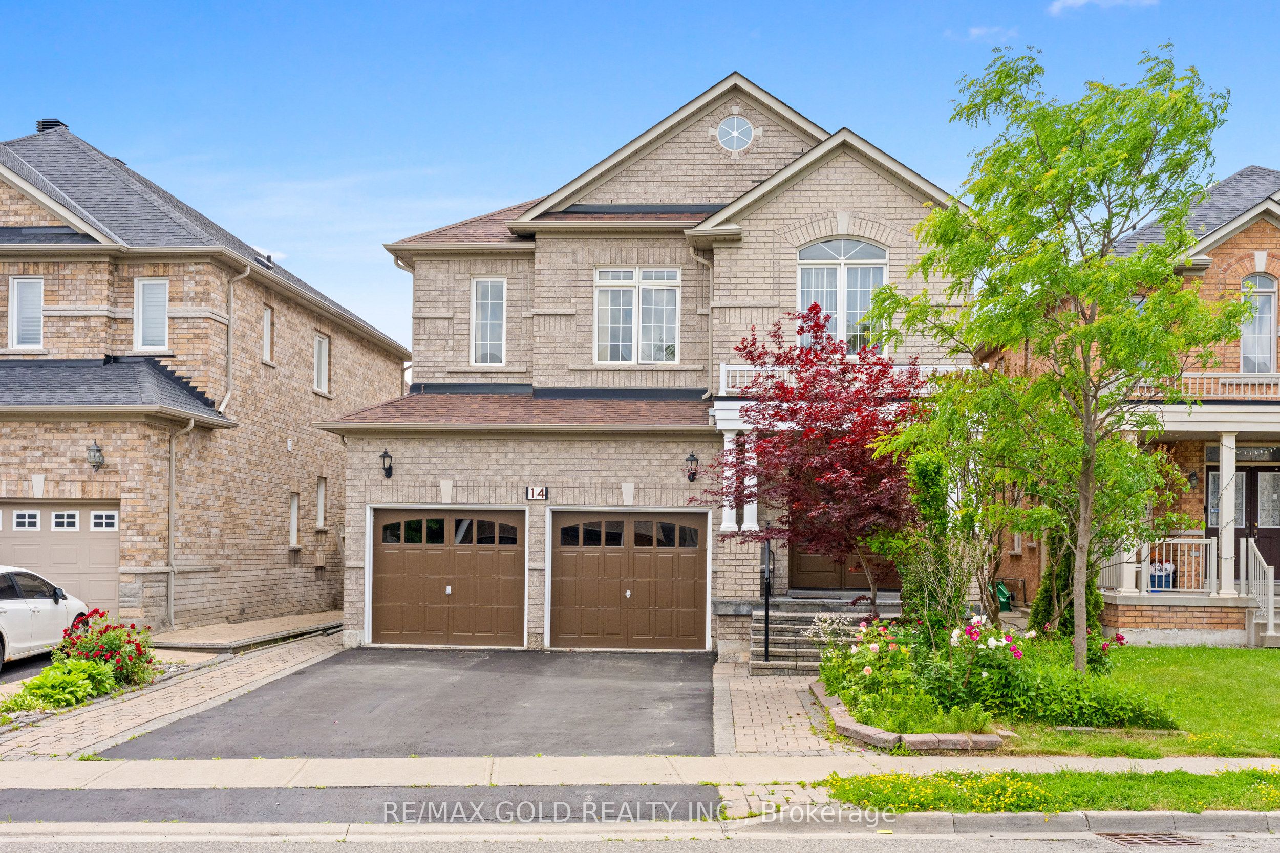 14 Dovehaven Crescent