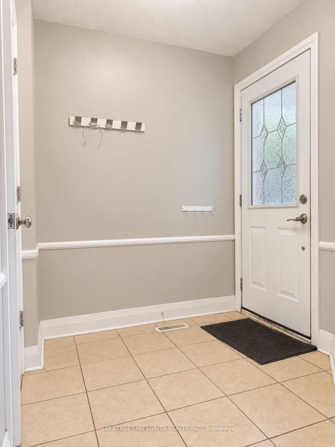 1580 Lancaster Drive 29