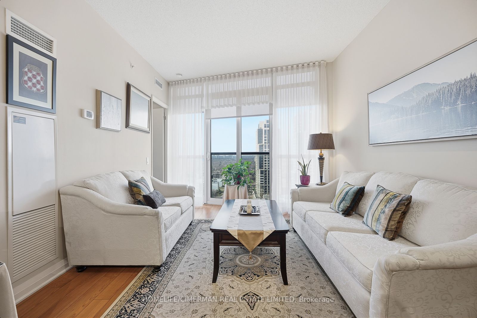 1 Valhalla Inn Road 2006