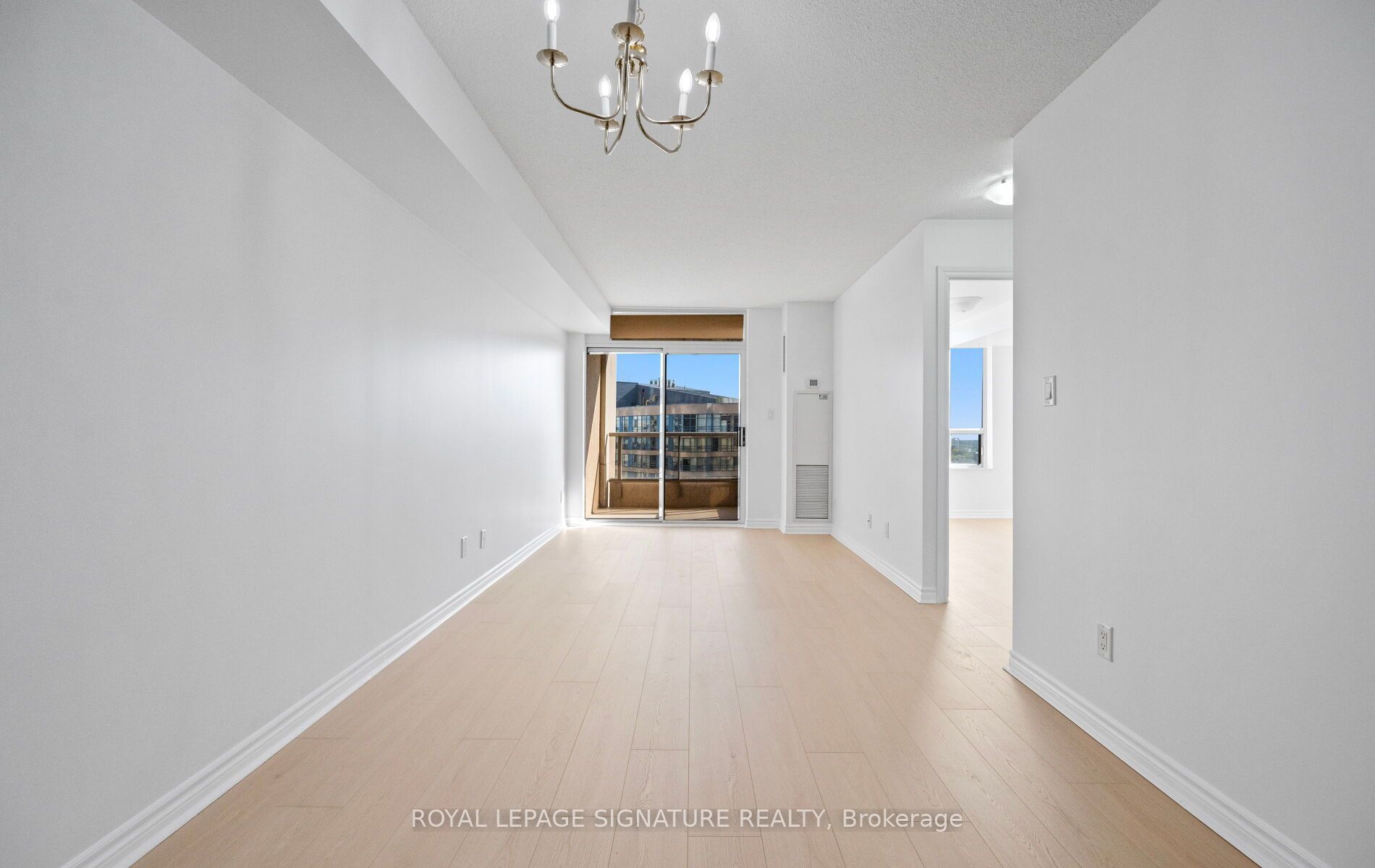 3880 Duke Of York Boulevard 1508