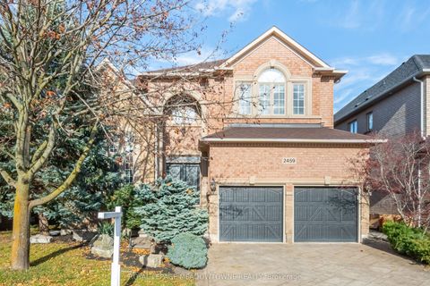 2459 Meadowridge Drive Oakville ON L6H 7R4