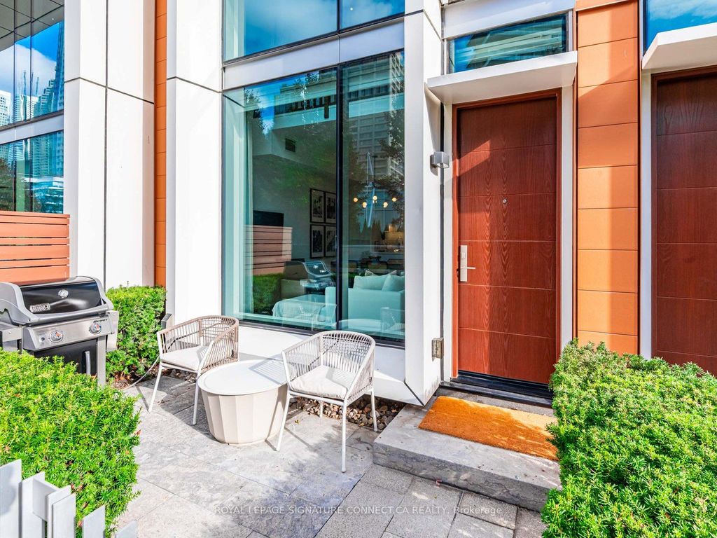 Photo of 39 Queens Quay E #TH132, Toronto, ON M5E 0A5 (MLS # C12562378)