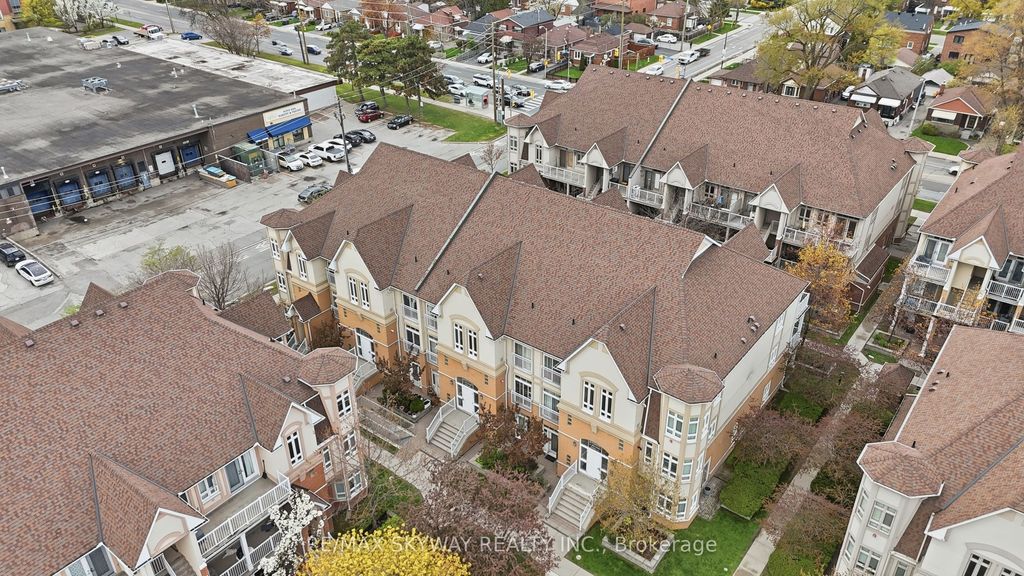 Photo of 11 Pine Street #15, Toronto, ON M9N 0A6 (MLS # W13105448)