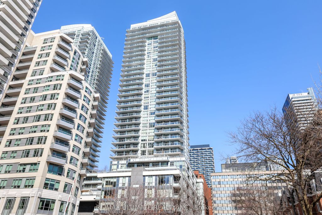 Photo of 98 Lillian Street #1812, Toronto, ON M4S 0A5 (MLS # C12996514)