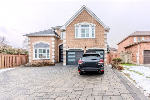 6382 Donway Drive Bsmt Mississauga ON L5V 1J5