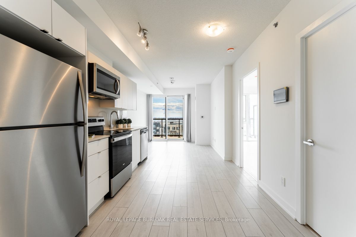 3210 Dakota Common A518