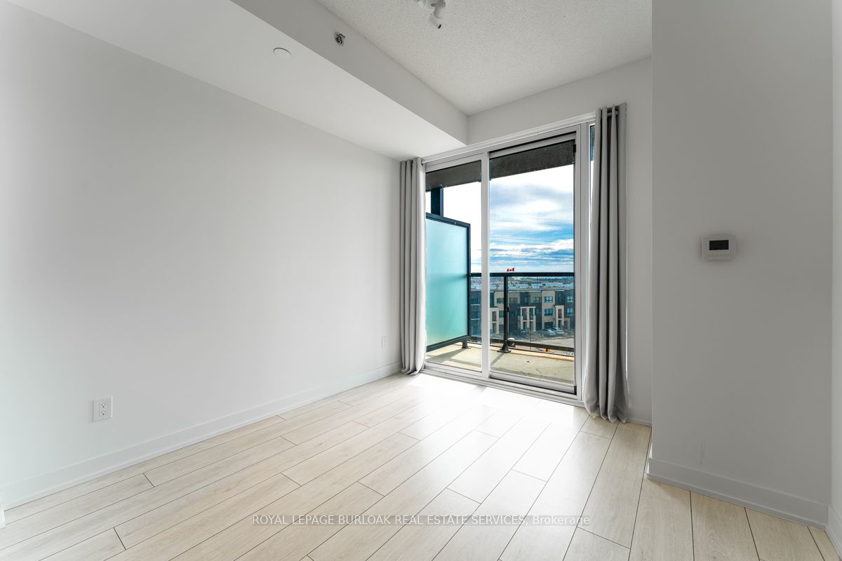 3210 Dakota Common A518