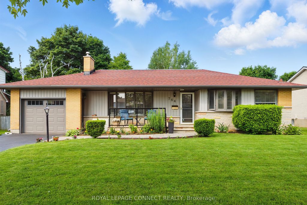 Photo of 764 Westdale Street, Oshawa, ON L1J 5B7 (MLS # E12386738)