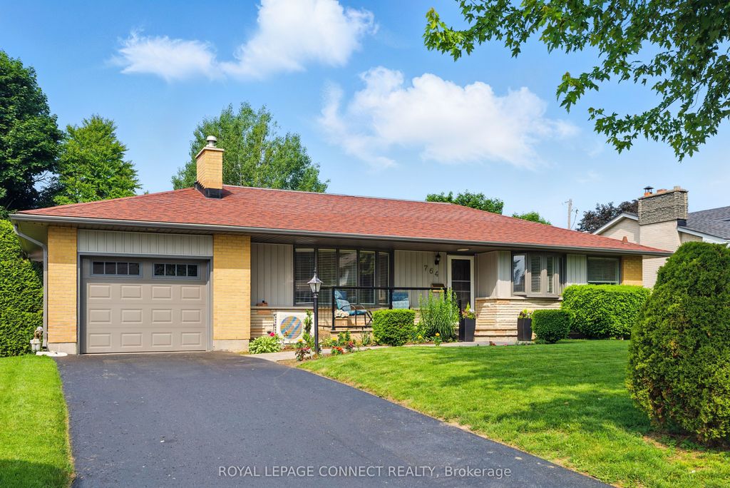 Photo of 764 Westdale Street, Oshawa, ON L1J 5B7 (MLS # E12386738)