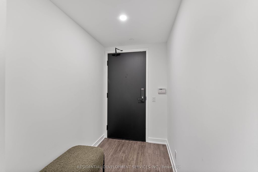 Photo of 88 Queen Street #901, Toronto, ON M5C 0B6 (MLS # C13083672)