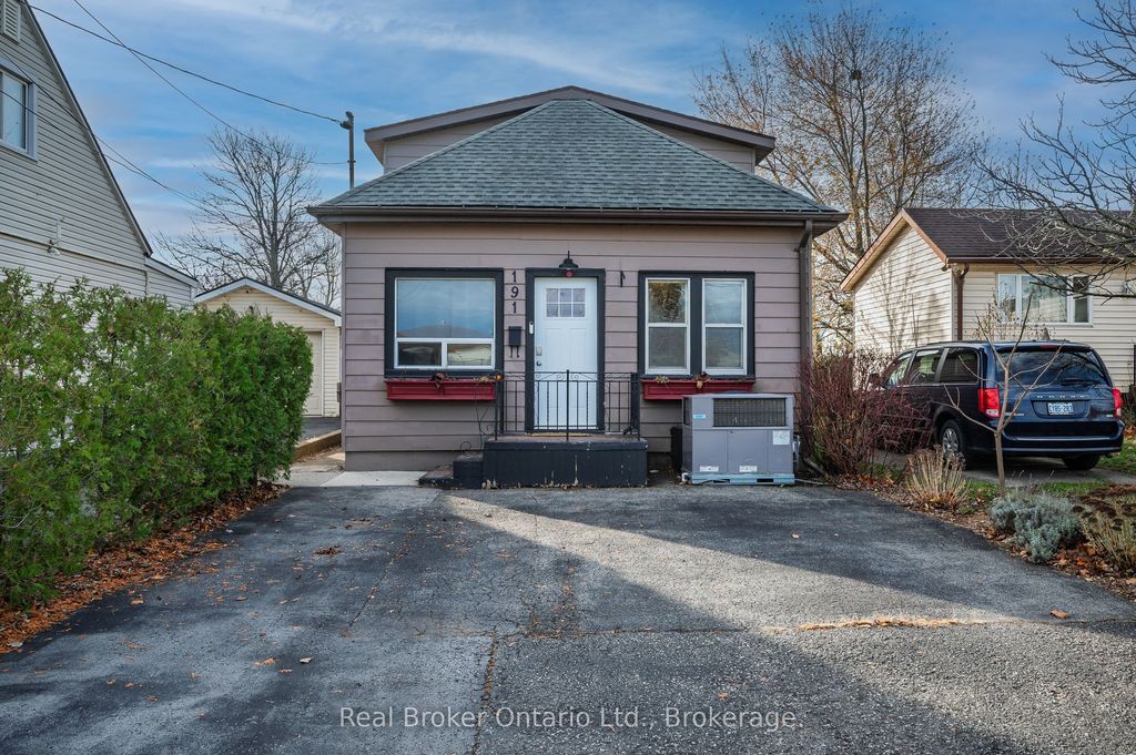 Photo of 191 Gilmore Road, Fort Erie, ON L2A 2M2 (MLS # X12603924)