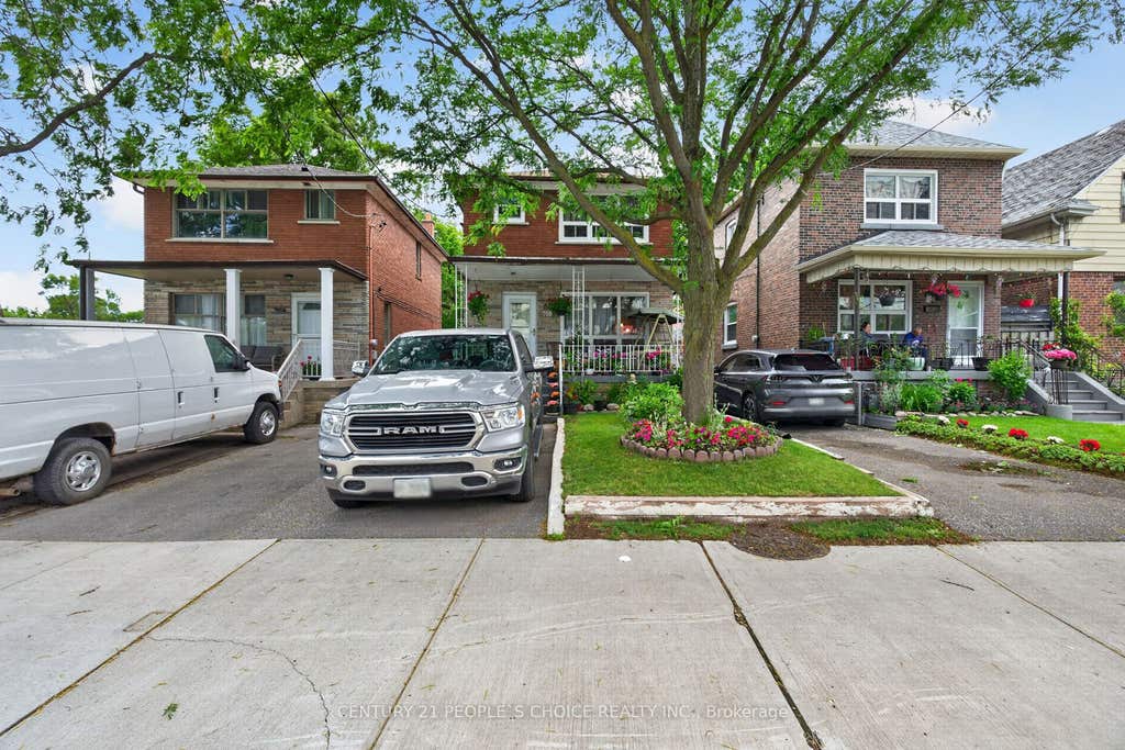 Photo of 750 Jane Street, Toronto, ON M6N 4B2 (MLS # W13628860)