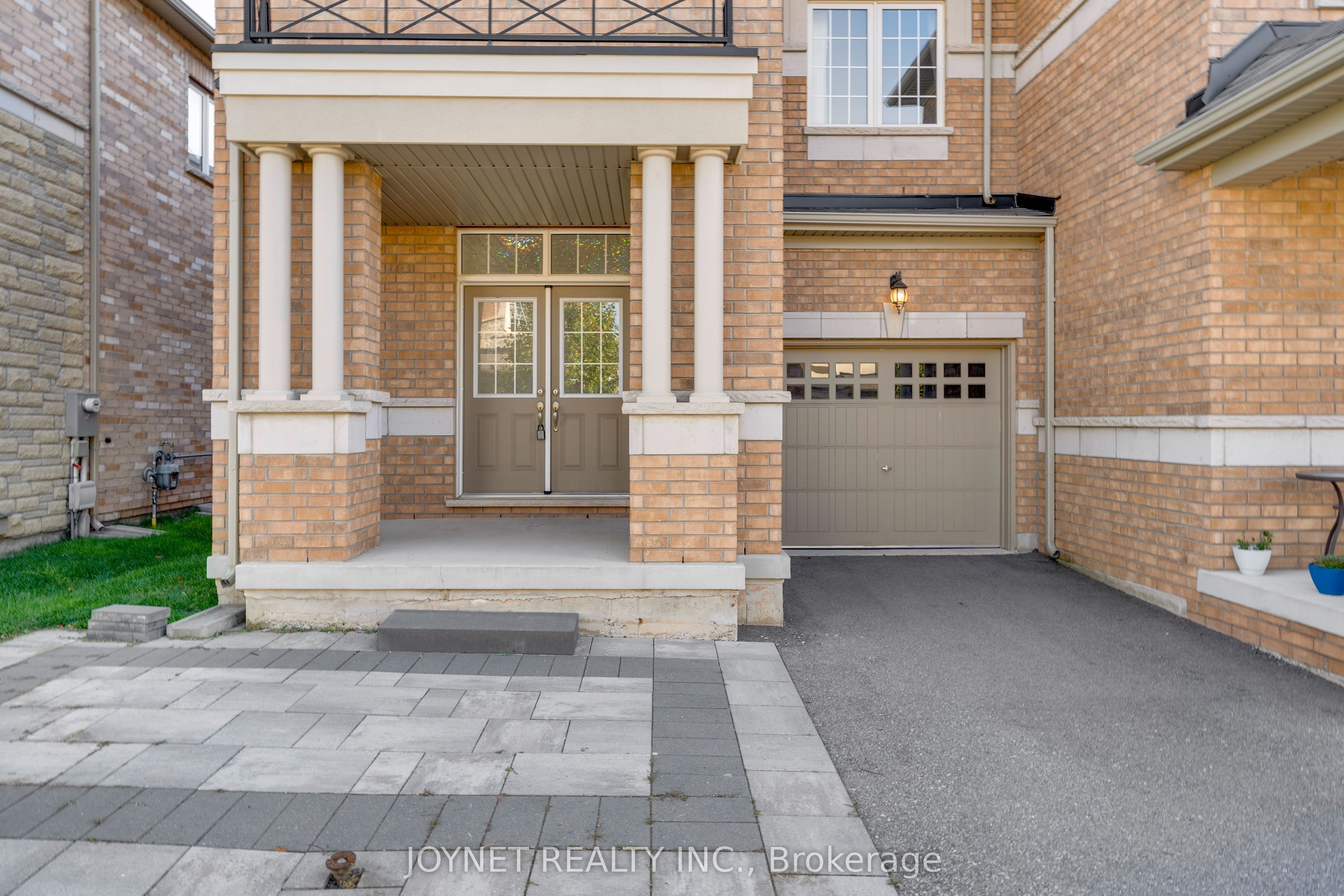 3303 Jacob Way