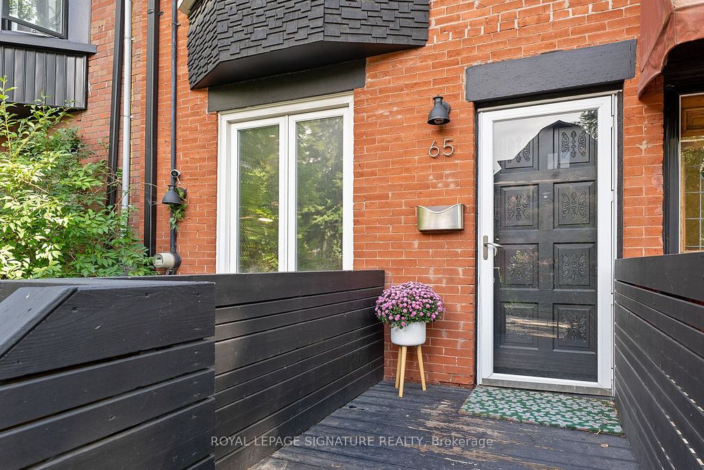 Photo of 65 West Avenue, Toronto, ON M4M 2L7 (MLS # E12433728)