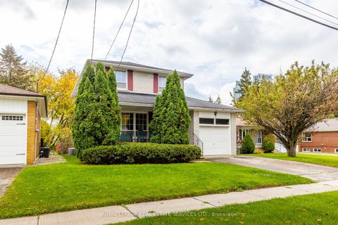 Photo of 29 Doverwood Court, Toronto, ON M2M 2G6 (MLS # C12484821)
