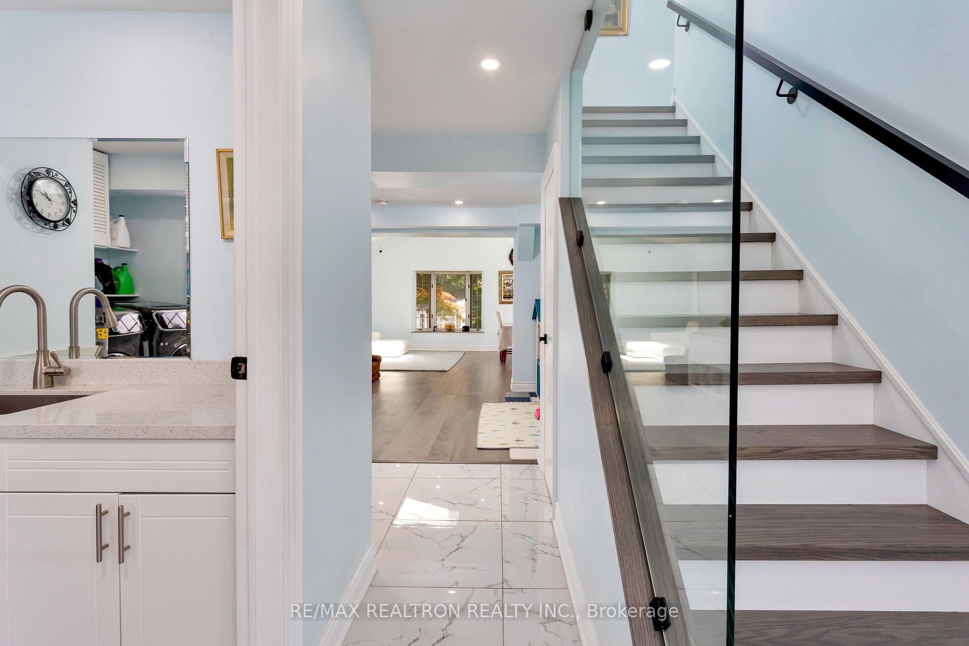 2143 Russett Road