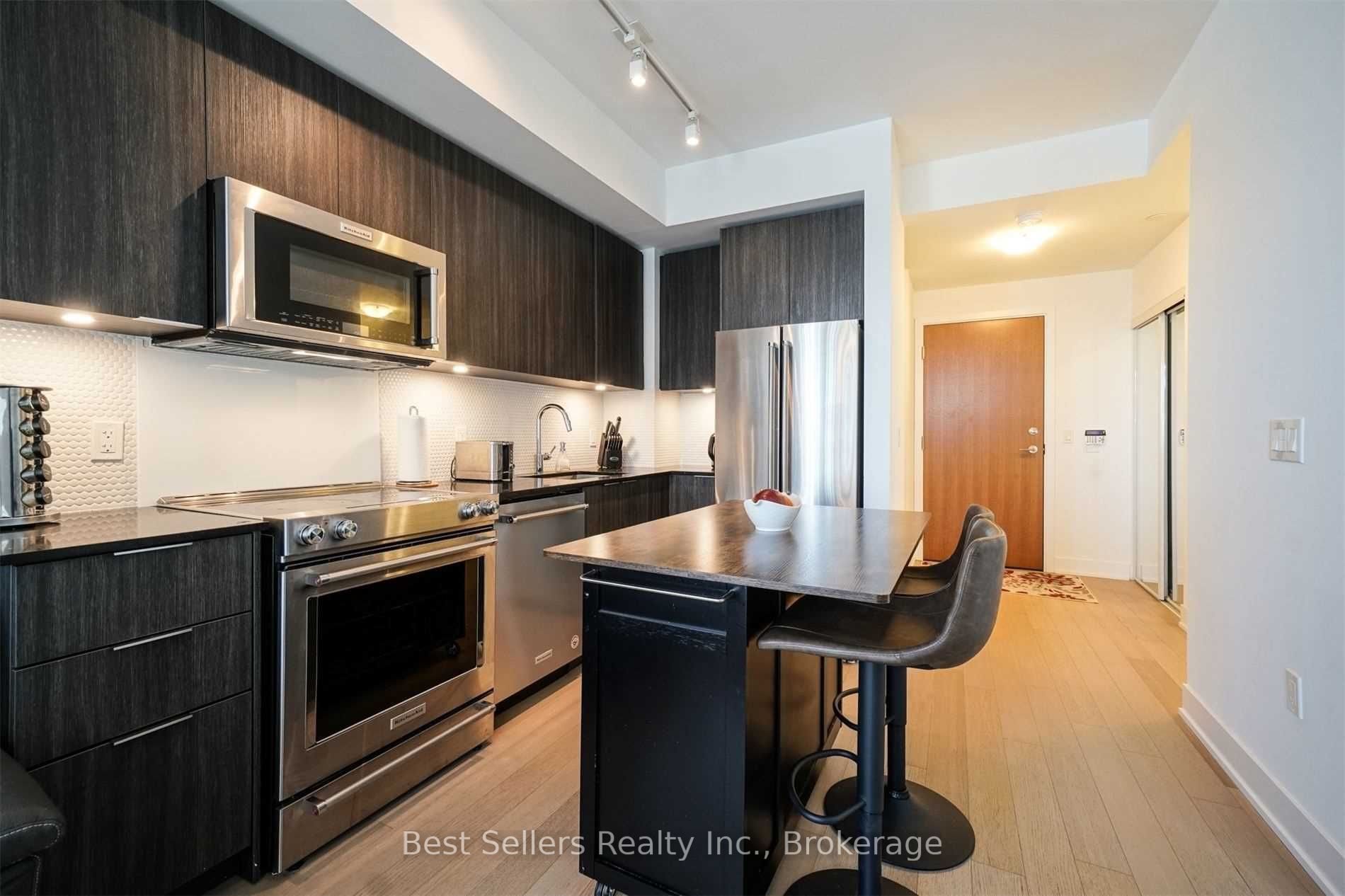 20 Shore Breeze Drive 3103