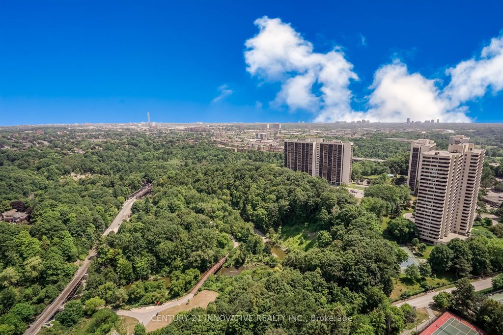 Photo of 7 Concorde Place #3404, Toronto, ON M3C 3N4 (MLS # C12295775)
