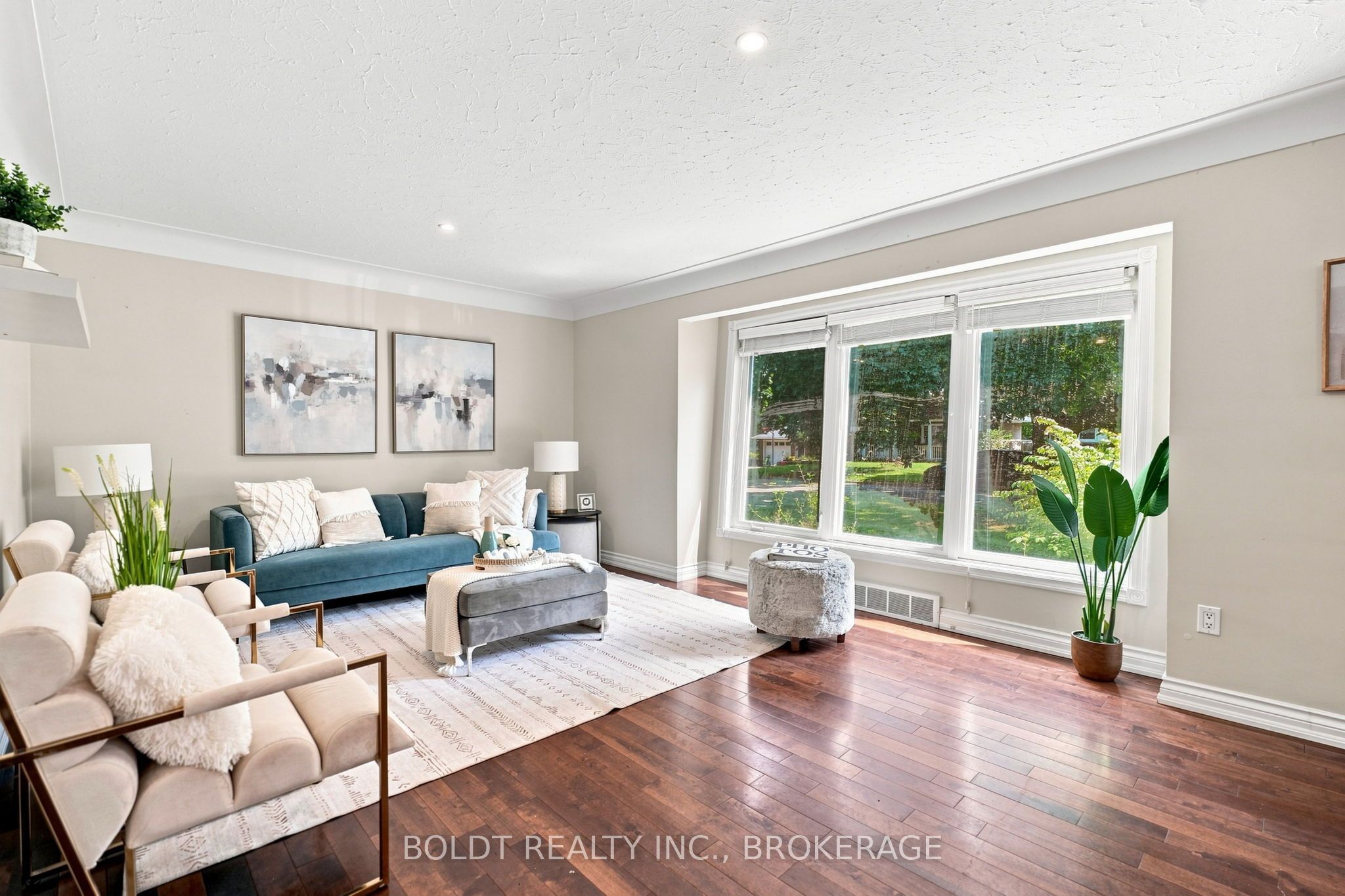 23 Woodelm Drive