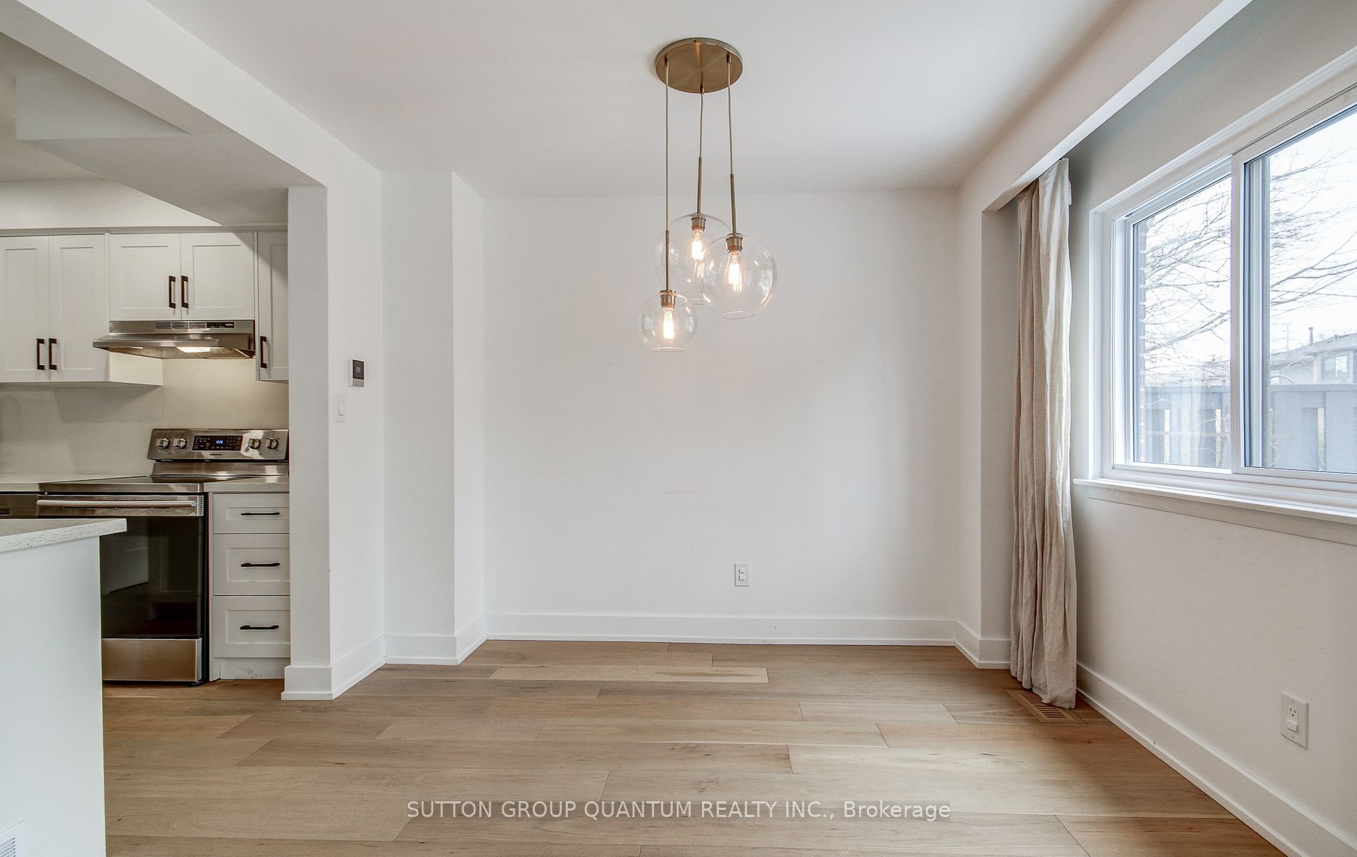 20 Mineola Road E 72