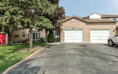 1051 Blizzard Road Upper Mississauga ON L5V 1T2