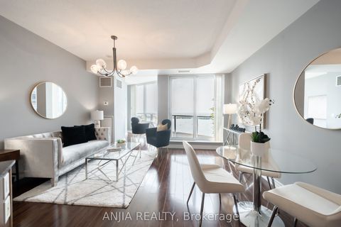 Photo of 8 York Street #3411, Toronto, ON M5J 2Y2 (MLS # C12398376)