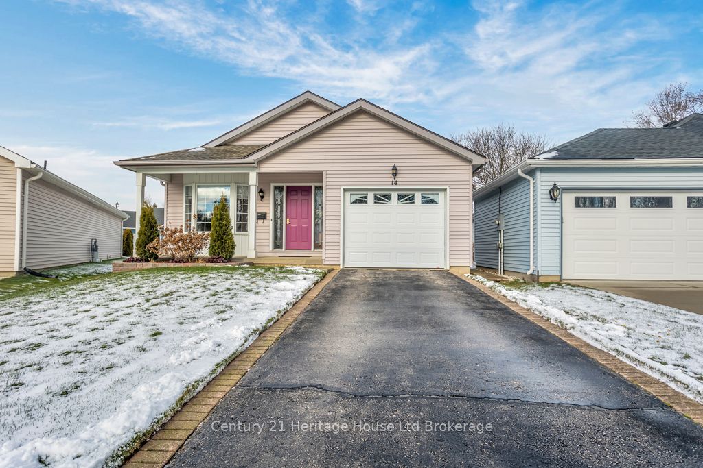 Photo of 14 McDonald Court, Tillsonburg, ON N4G 5L8 (MLS # X12594848)