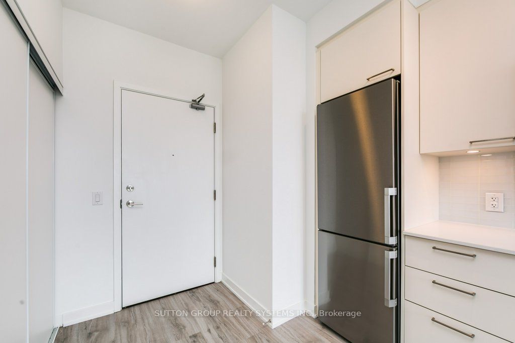 3005 Pine Glen Road 612