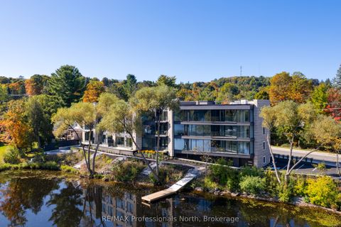 Photo of 32 Brunel Road #301, Huntsville, ON P1H 1P5 (MLS # X12574390)