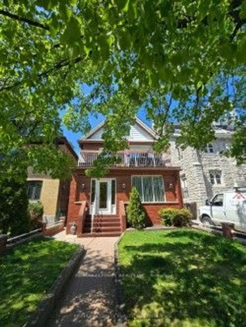60 Marmaduke Street 2B Toronto ON M6R 1T4