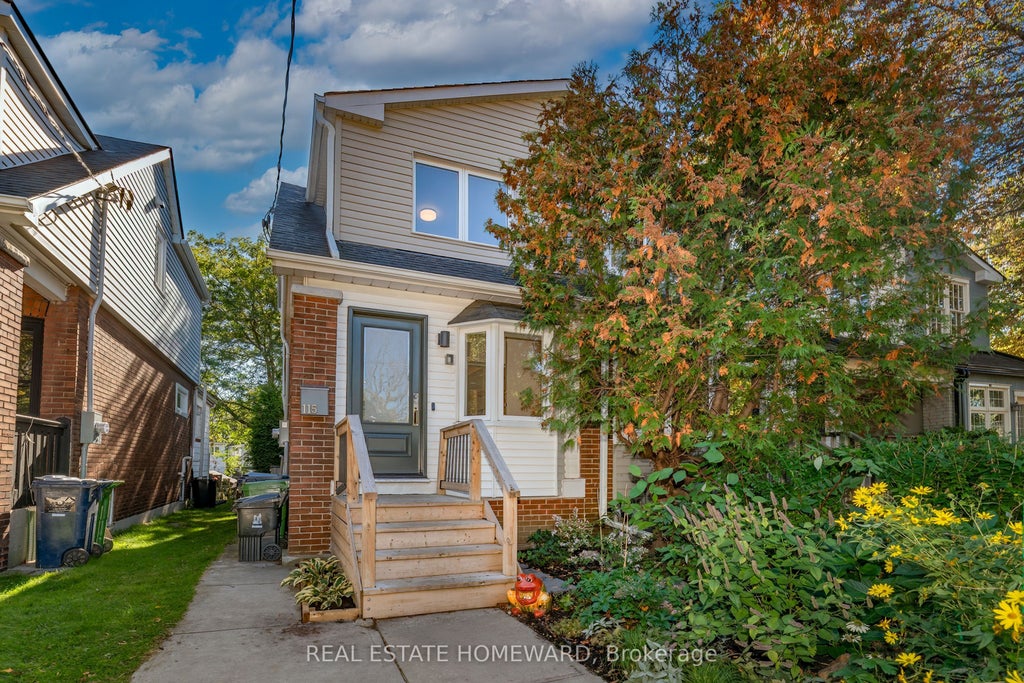 Photo of 115 Wildwood Crescent, Toronto, ON M4L 2K9 (MLS # E14097510)