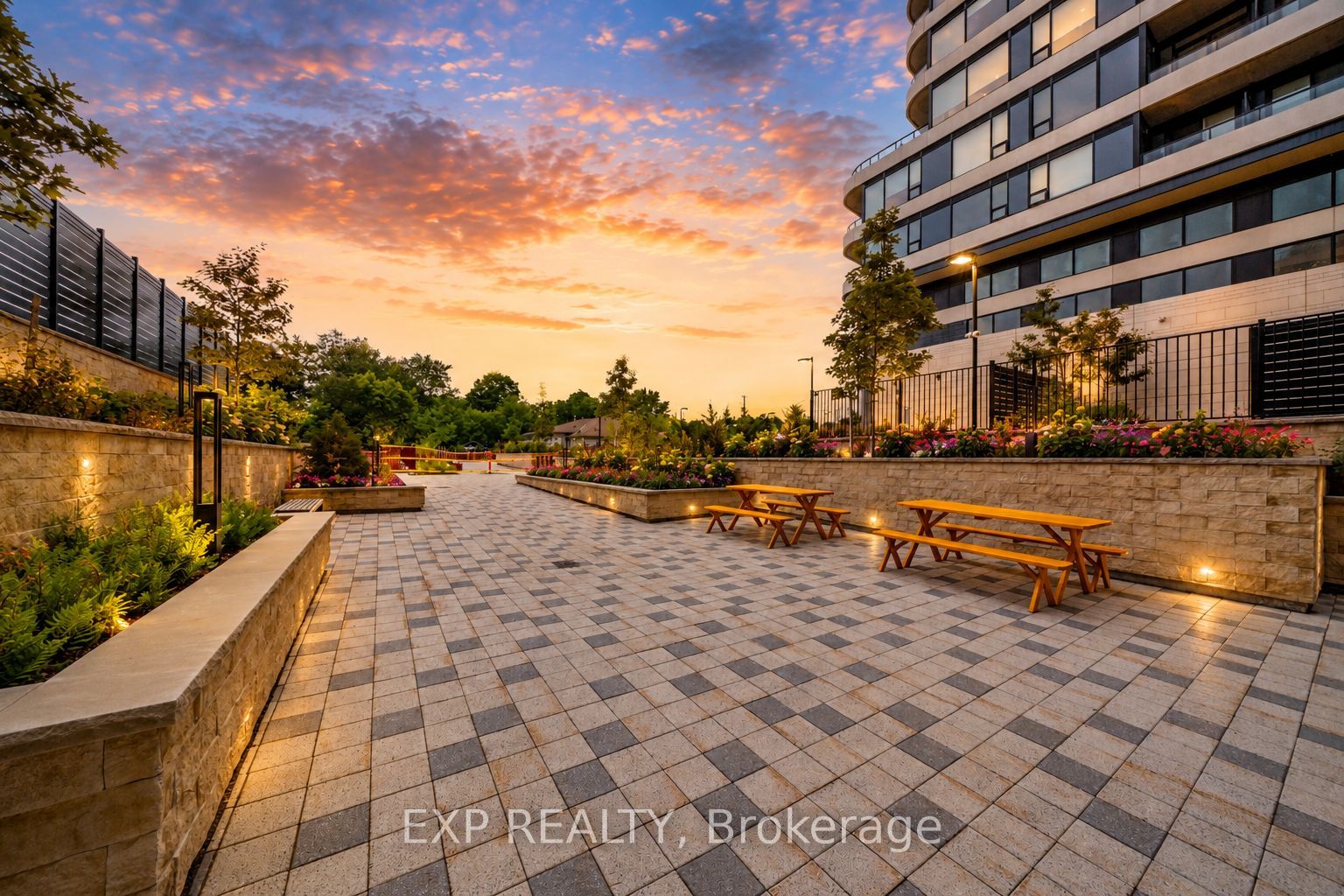 8188 Yonge Street 235