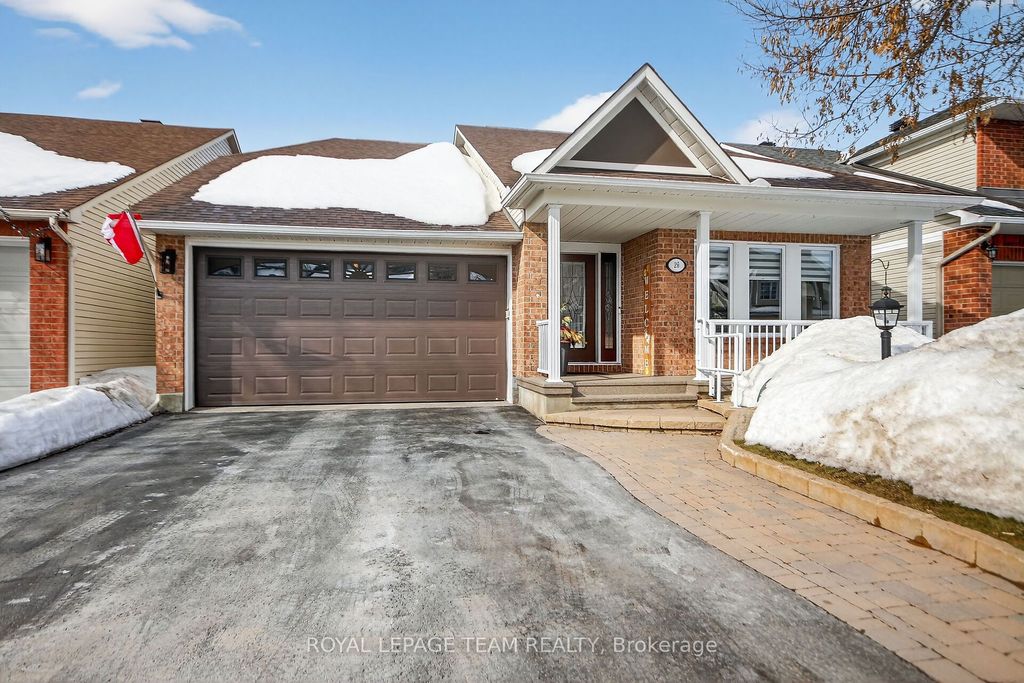 Photo of 26 Settlers Ridge Way, Barrhaven, ON K2J 4V3 (MLS # X12860290)