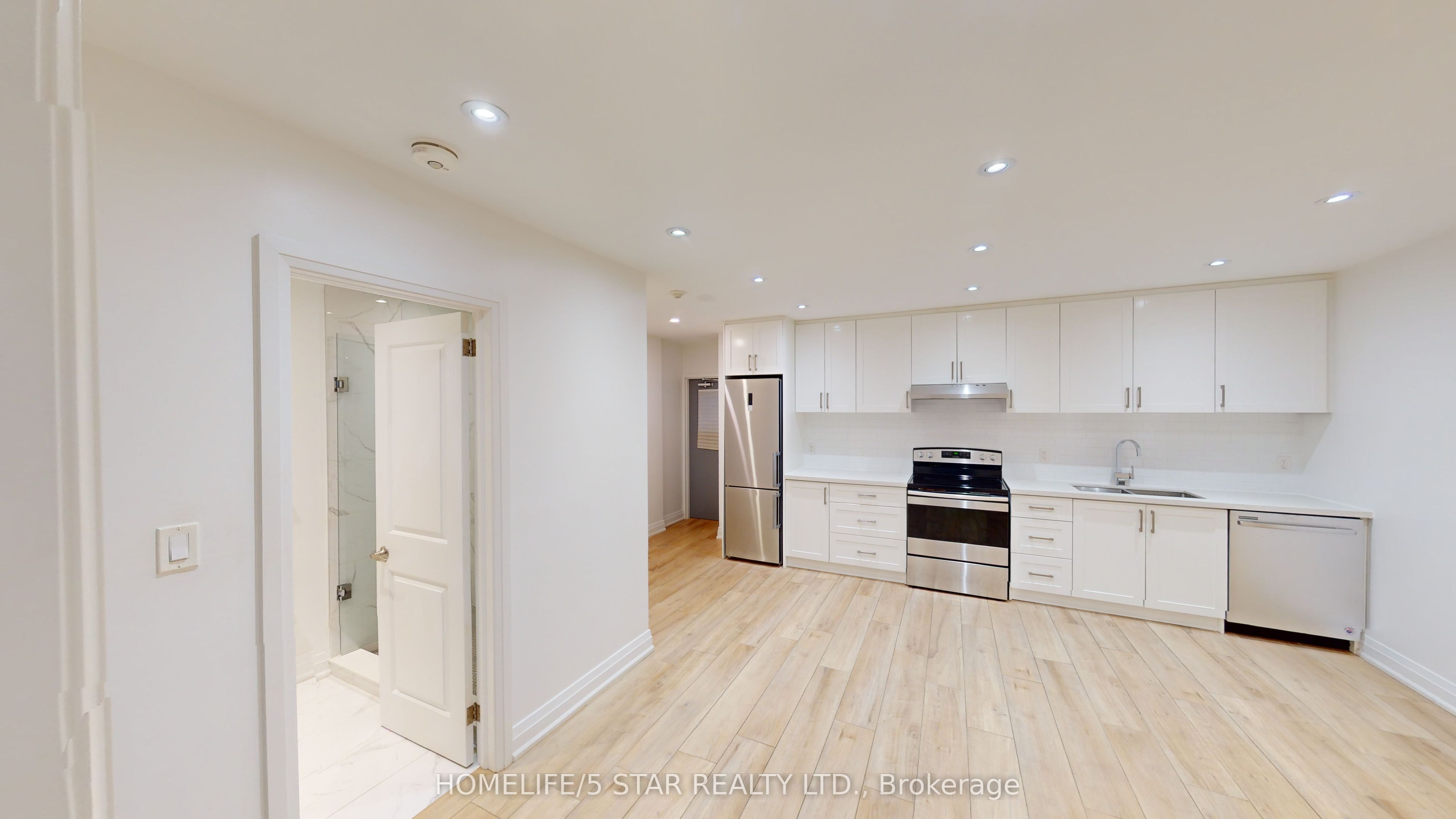 45 Dewson Street Bsmt Apt