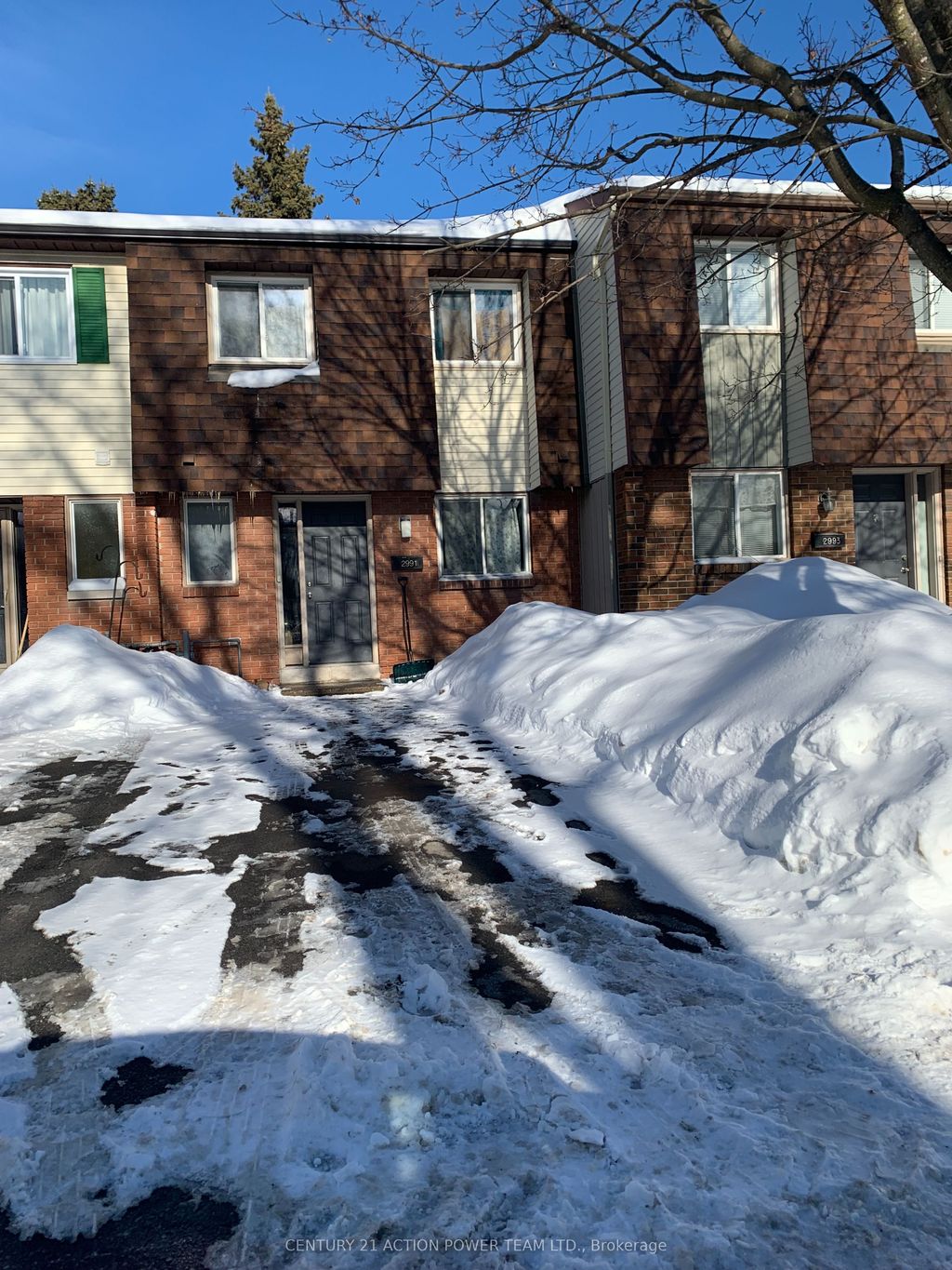 Photo of 2991 Olympic Way, Blossom Park - Airport and Area, ON K1T 1Y3 (MLS # X12790732)