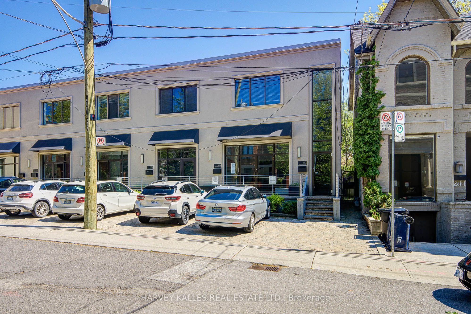 275 MacPherson Avenue 109